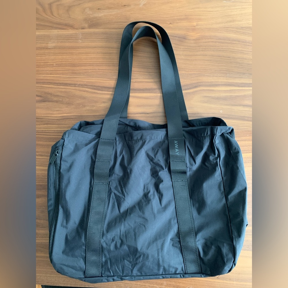 Away Travel Tote